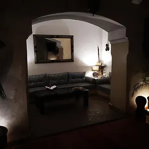 4* Riad Sharmance